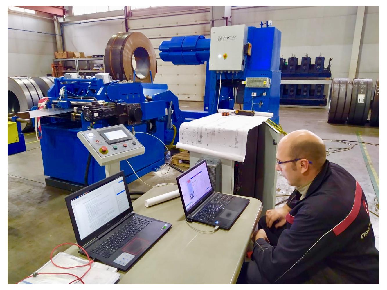 Ввод в эксплуатацию комплекса размотки, правки, подачи рулонного металла ProTech