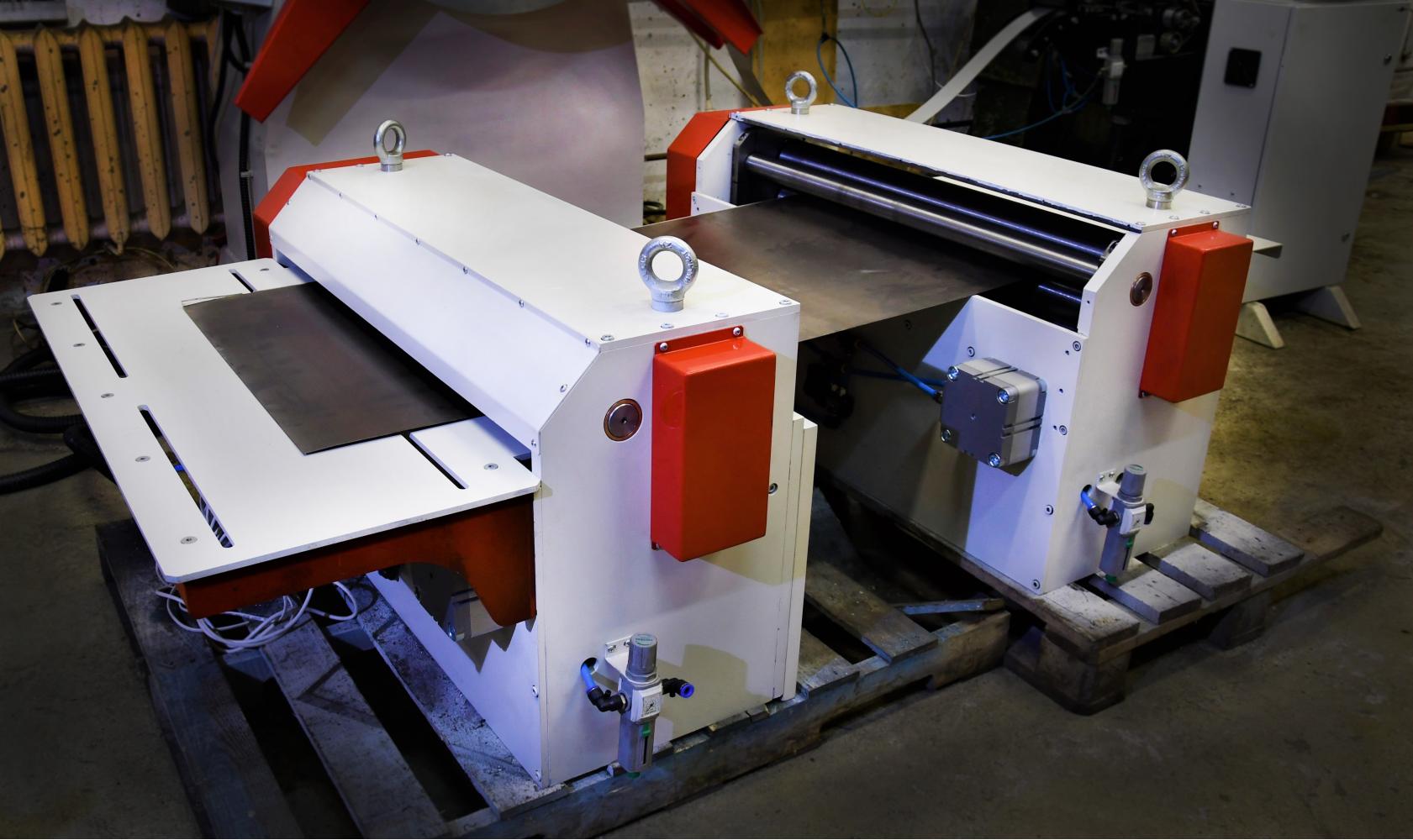 Листоштамповочный автоматический комплекс: двусторонняя валковая подача ProTech