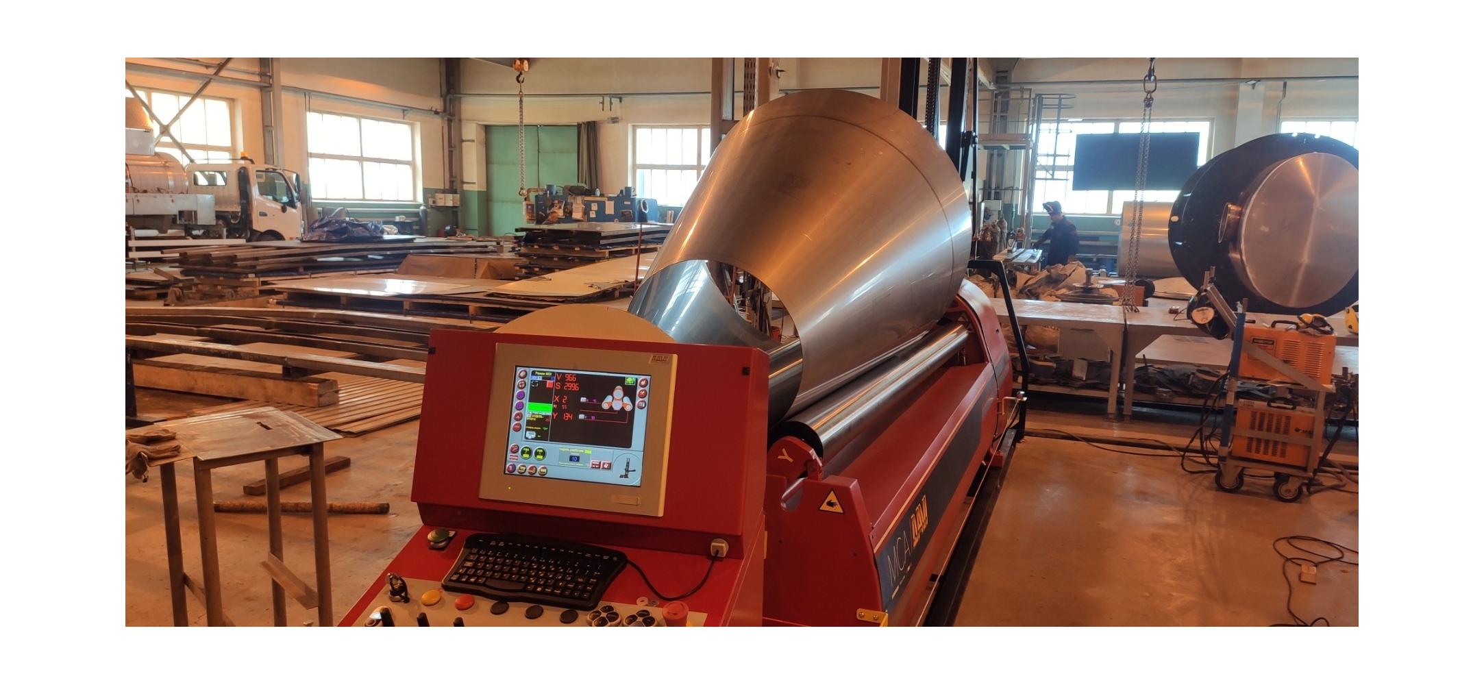 4-валковый гидравлический листогибочный станок