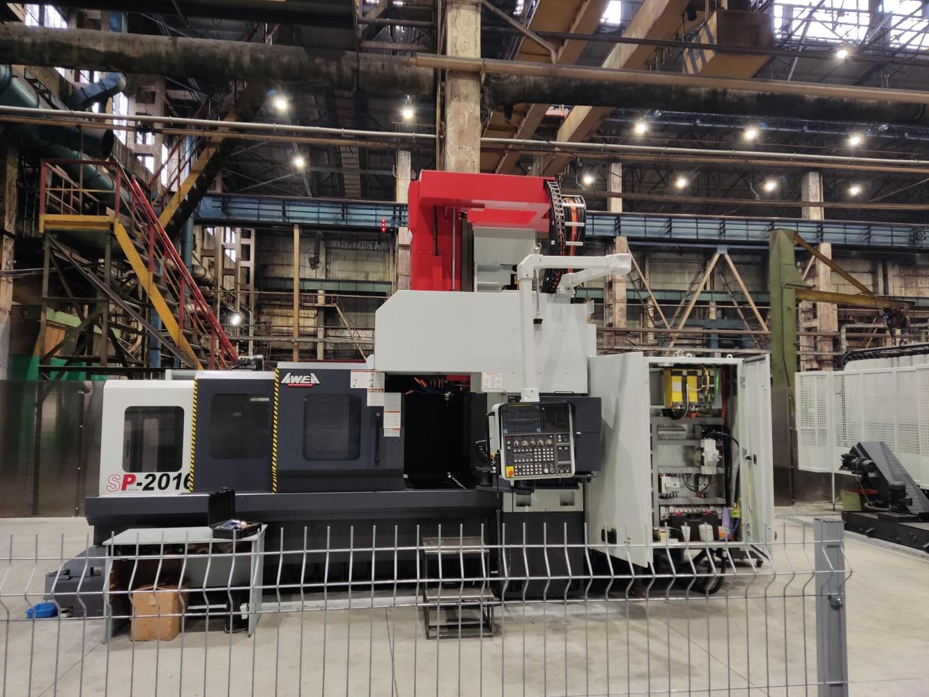 Запуск вертикально-фрезерного обрабатывающего центра AWEA SP-2016