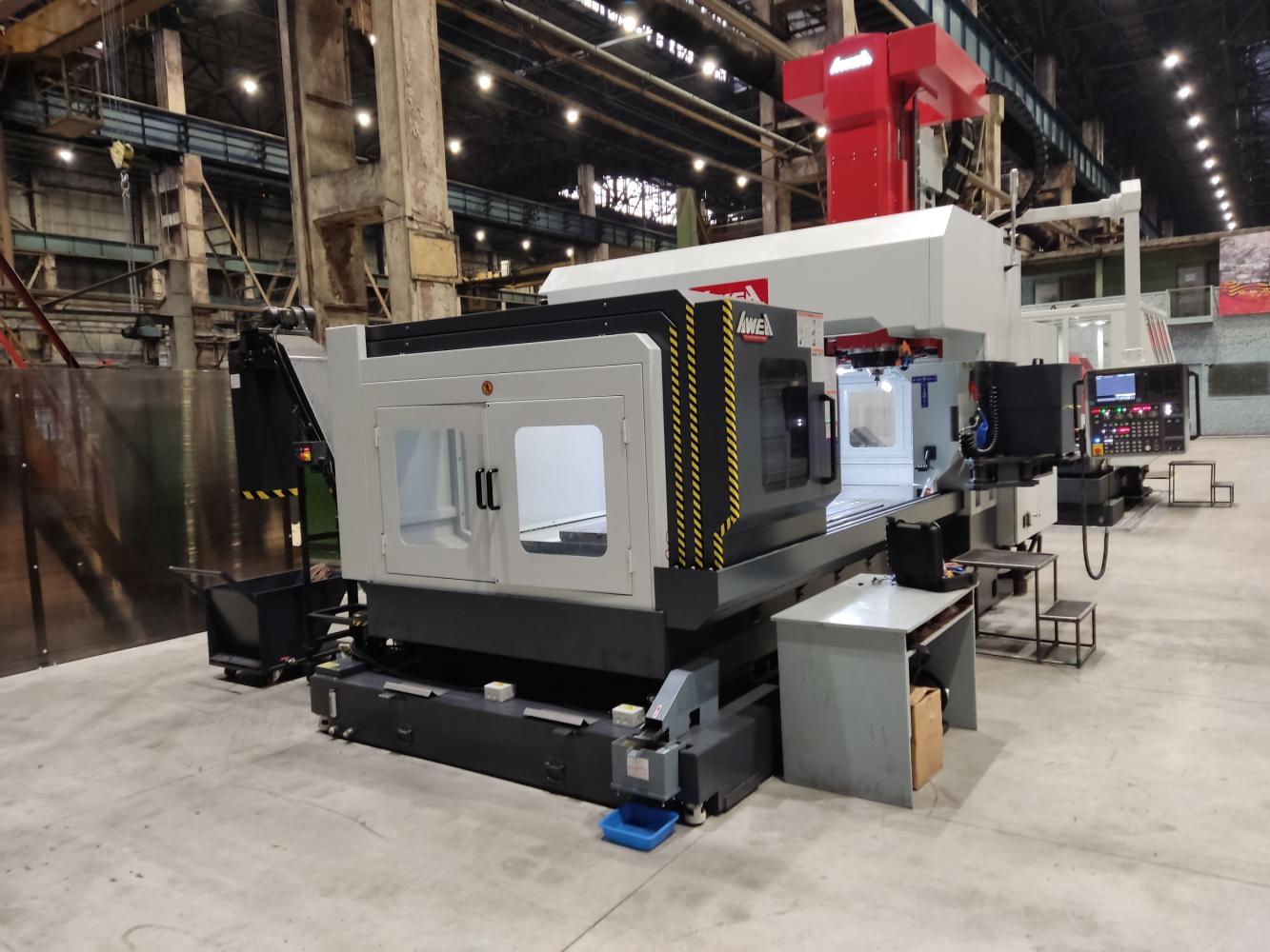 Запуск вертикально-фрезерного обрабатывающего центра AWEA SP-2016