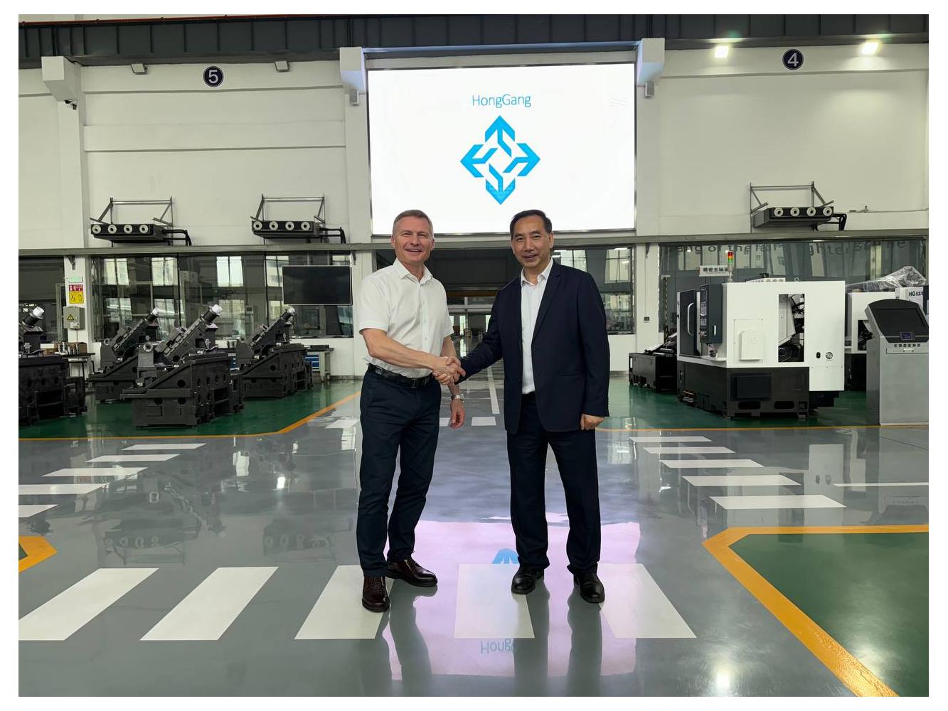 HongGang – наш! «ПроТехнологии» посетили Китайскую Народную Республику