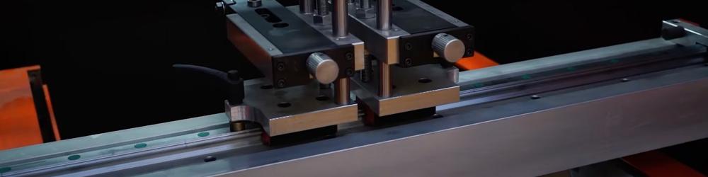 Гидравлический листогибочный пресс с ЧПУ