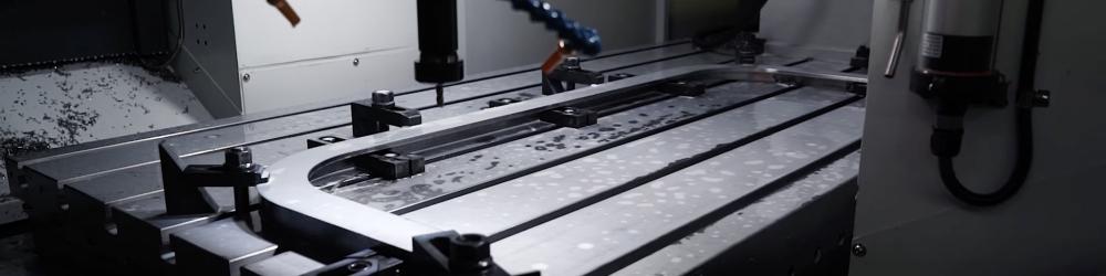 Портальный фрезерный станок с ЧПУ