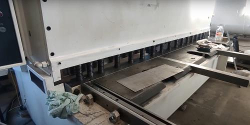 Ремонт гильотинных ножниц MGH-3110