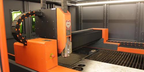 Пусконаладочные работы станка лазерной резки Unimach LaserCut