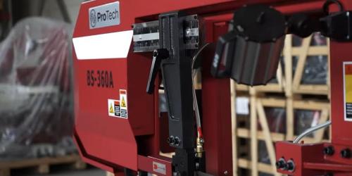 Полуавтоматический станок колонного типа: функции и применение