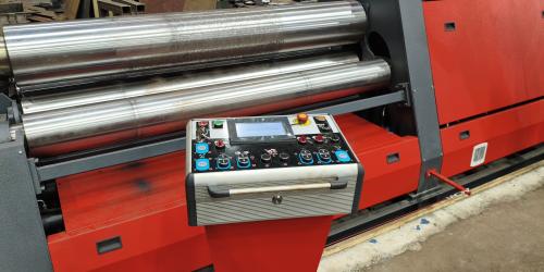 Сравниваем вальцы для листового металла