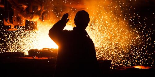 C Днём металлурга!