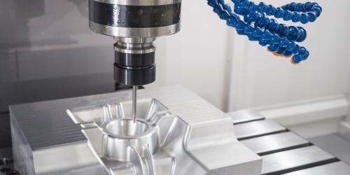 Фрезерный станок по металлу