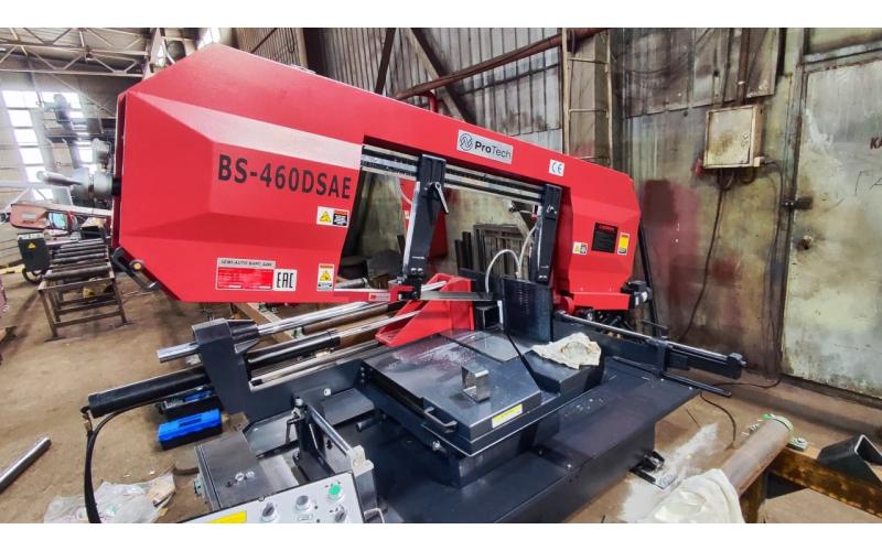 Полуавтоматический ленточнопильный станок маятникового типа ProTech BS-460DSAE Полуавтоматический ленточнопильный станок маятникового типа