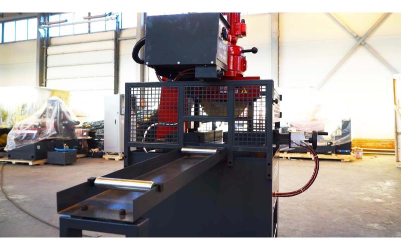 Полуавтоматический отрезной дисковый станок ProTech CS-370NTS Полуавтоматический отрезной дисковый станок