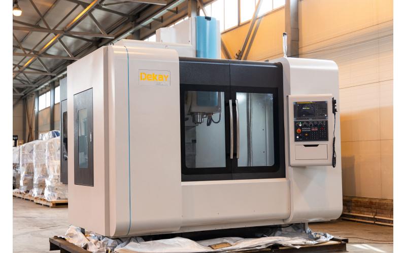 Вертикально-фрезерный обрабатывающий центр Dekay V-1160 Вертикально-фрезерный обрабатывающий центр