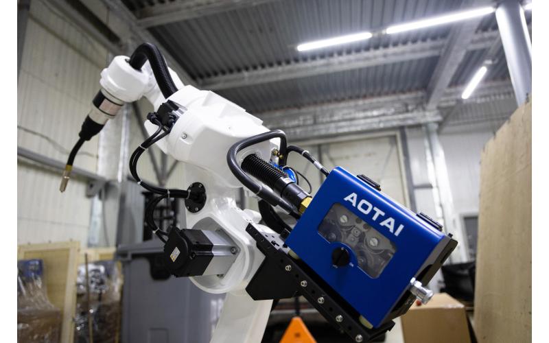 STEP SA6/1440H Сварочный робот-манипулятор