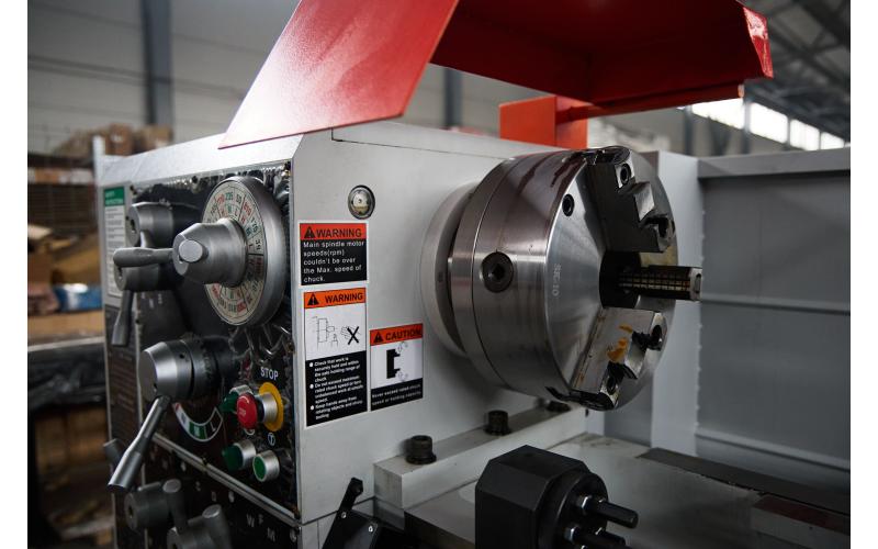 Токарно-винторезный станок ProTech LM-2160 Токарно-винторезный станок