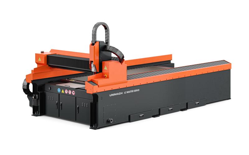 Установка лазерной резки UNIMACH LC FO Master Servo 4000х2000 Установка лазерной резки