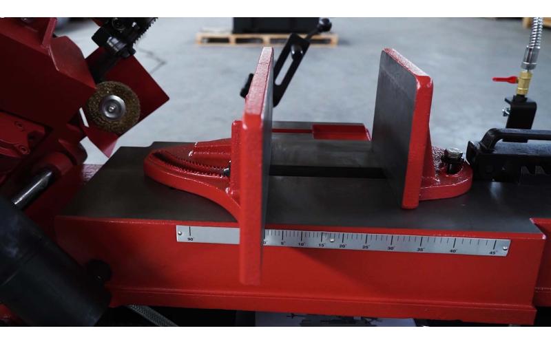 Ручной ленточнопильный станок ProTech BS-250V Ручной ленточнопильный станок