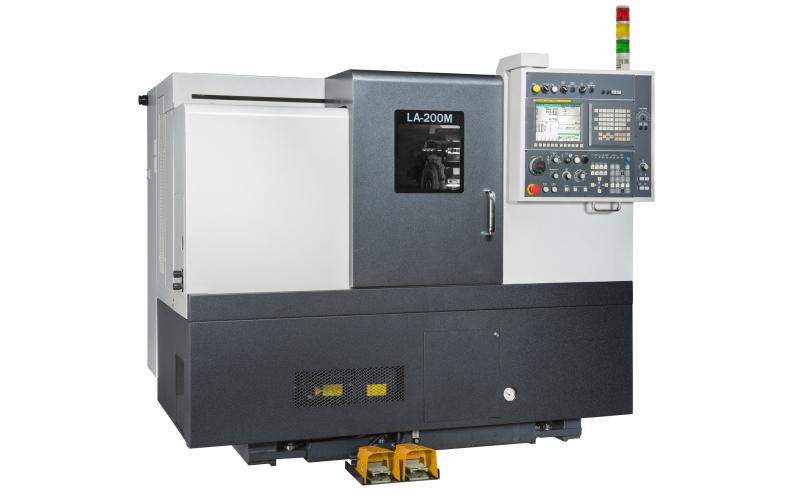 Токарный станок с ЧПУ с приводным инструментом Takisawa LA-200M Токарный станок с ЧПУ с приводным инструментом