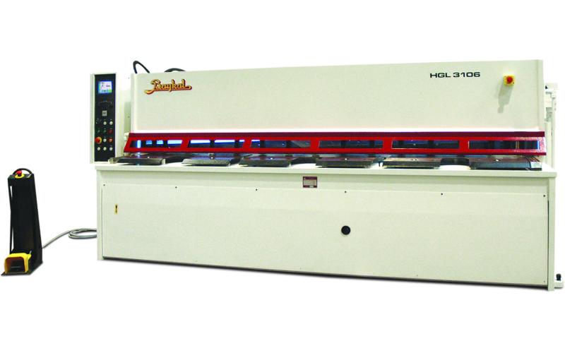 Гидравлическая гильотина c ЧПУ Baykal HGL 2600×6 Гидравлическая гильотина c ЧПУ