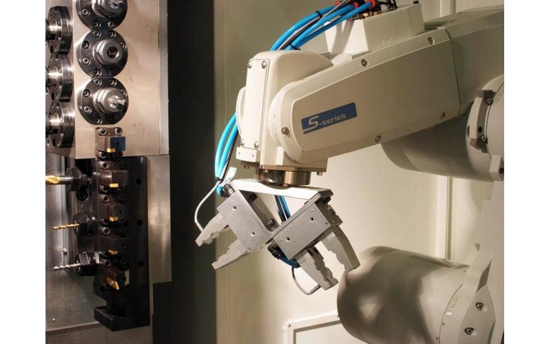 Многофункциональный обрабатывающий центр с ЧПУ Quick-TECH I-42 ROBO Многофункциональный обрабатывающий центр с ЧПУ