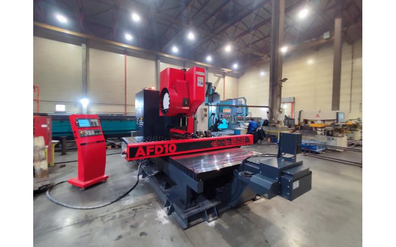 Автоматический сверлильный станок с ЧПУ AKYAPAK AFD 10 Автоматический сверлильный станок с ЧПУ