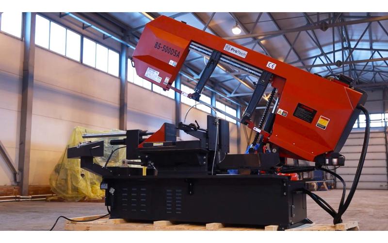 Полуавтоматический ленточнопильный станок маятникового типа ProTech BS-500DSA Полуавтоматический ленточнопильный станок маятникового типа