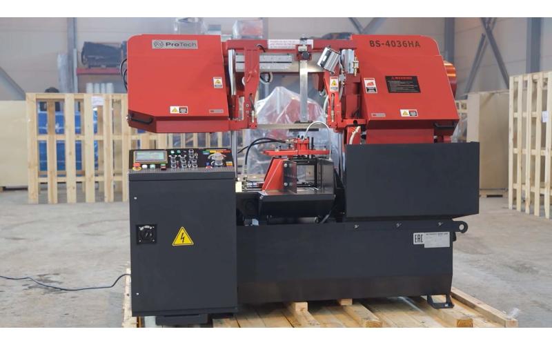 Автоматический ленточнопильный станок колонного типа ProTech BS-4036HA Автоматический ленточнопильный станок колонного типа