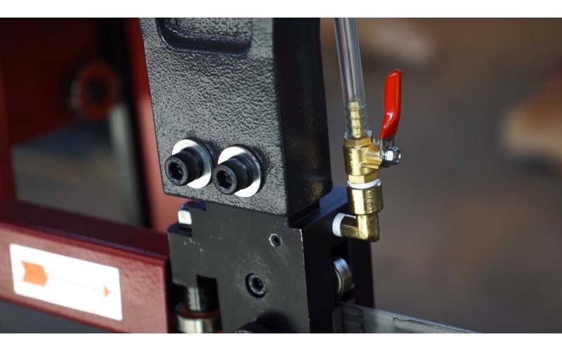 Полуавтоматический ленточнопильный станок колонного типа ProTech BS-360A Полуавтоматический ленточнопильный станок колонного типа