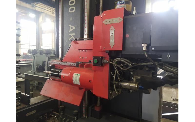 Высокопроизводительная линия сверления балки AKYAPAK Meteor 1200 Высокопроизводительная линия сверления балки