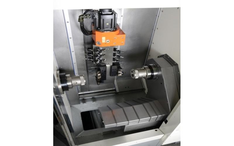 Многофункциональный обрабатывающий центр с ЧПУ Quick-TECH I-42 Twin Многофункциональный обрабатывающий центр с ЧПУ