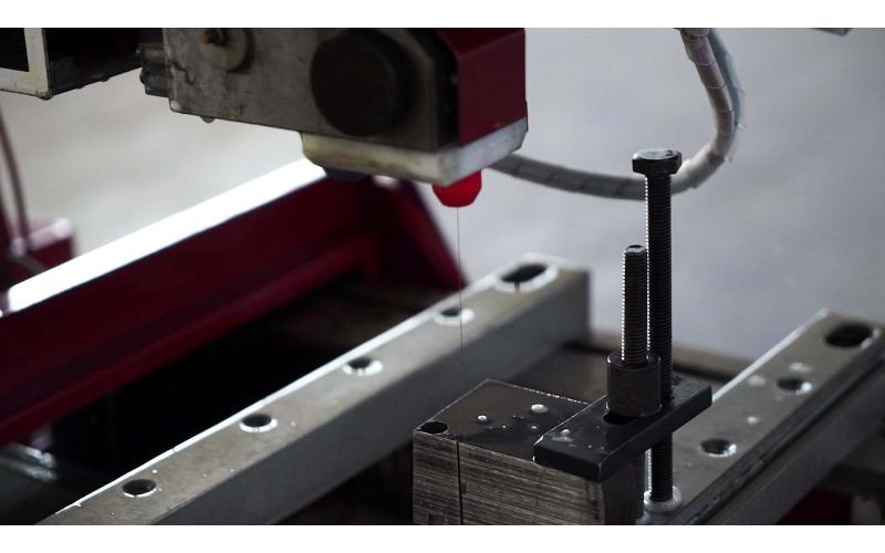 ProTech DK-7730 Электроэрозионный проволочно-вырезной станок