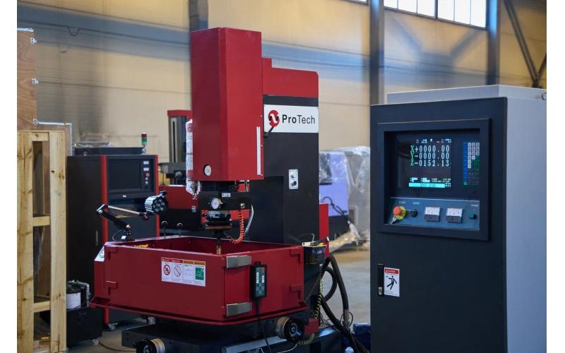 ProTech D-7132 Копировально-прошивной станок 