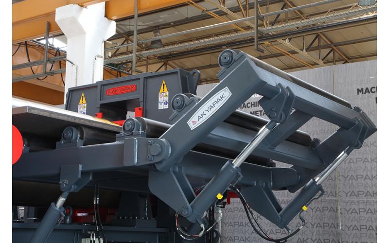 3-валковые гидравлические листогибочные вальцы AKYAPAK AHV 30/240 3-валковые гидравлические листогибочные вальцы