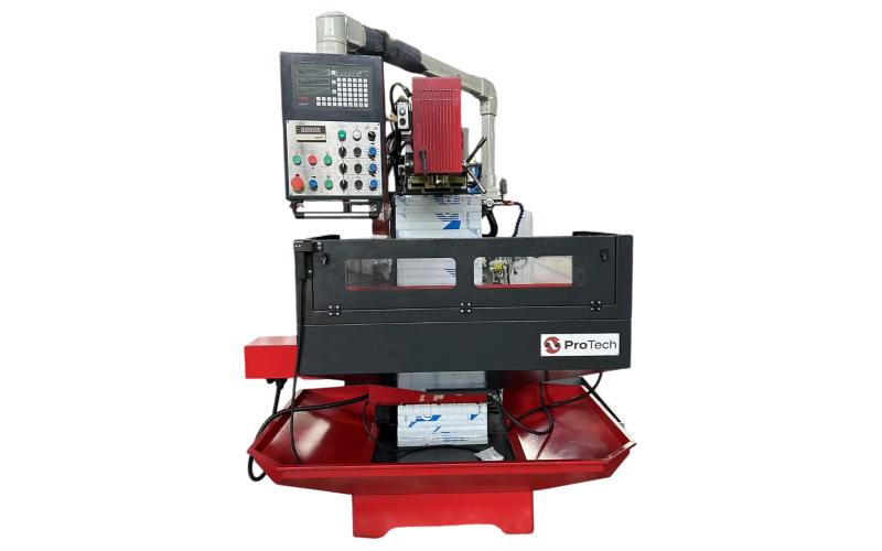 Универсальный фрезерный станок ProTech UMT-8545 Универсальный фрезерный станок