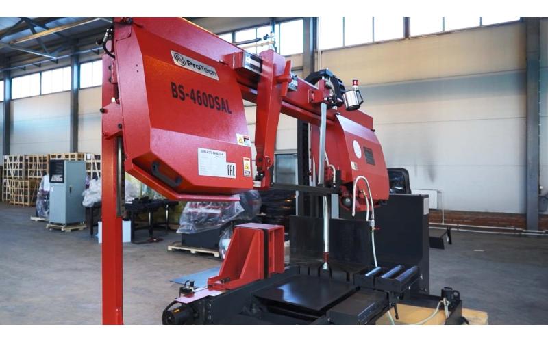 Полуавтоматический ленточнопильный станок колонного типа ProTech BS-460DSAL Полуавтоматический ленточнопильный станок колонного типа