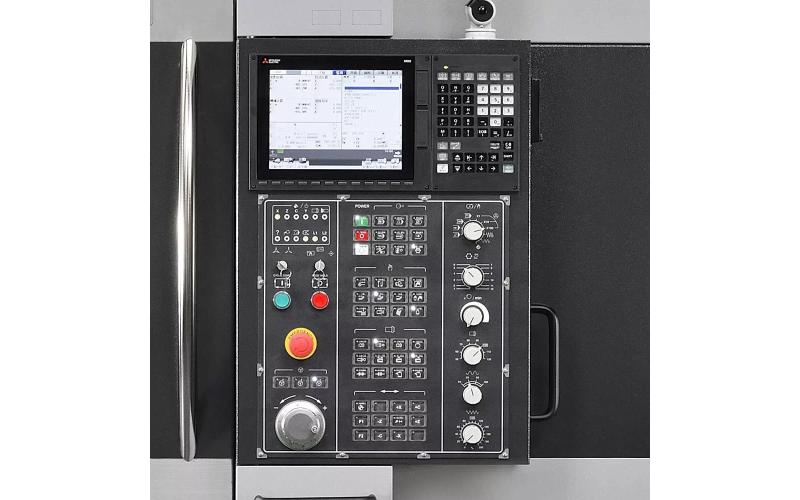 Токарный станок с ЧПУ ACCUWAY UT-200 Токарный станок с ЧПУ