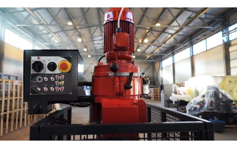 Полуавтоматический отрезной дисковый станок ProTech CS-370NTS Полуавтоматический отрезной дисковый станок