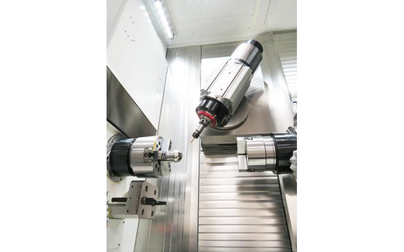 Токарно-фрезерный обрабатывающий центр Quick-TECH S-32 Токарно-фрезерный обрабатывающий центр