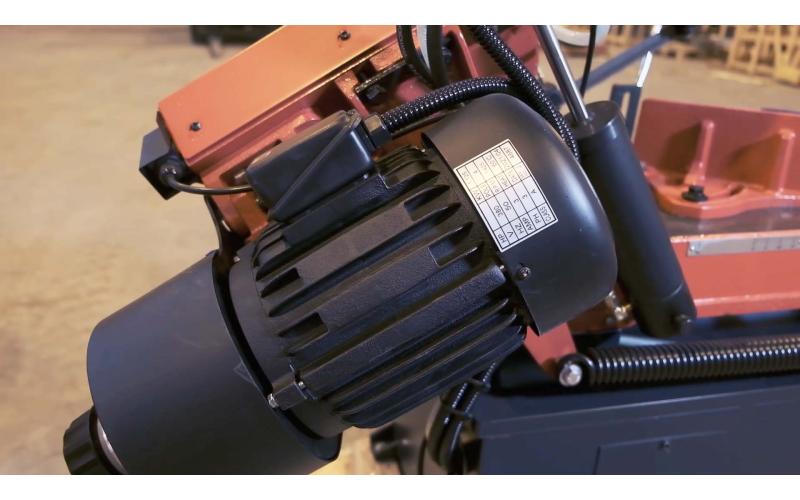 Ручной ленточнопильный станок ProTech BS-916V Ручной ленточнопильный станок