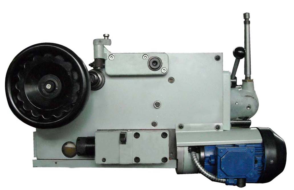 Фартук (на универсальных станках)