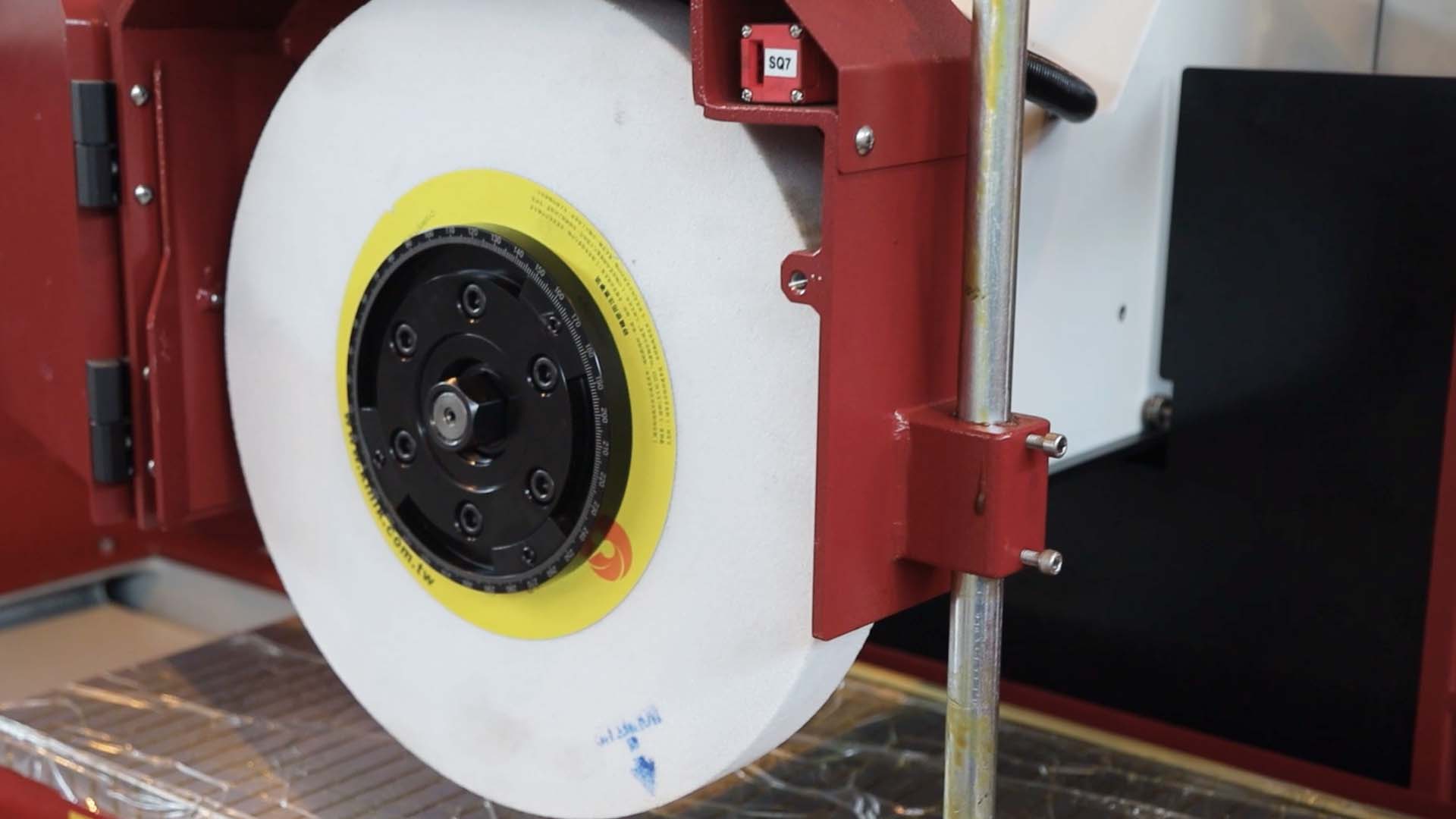 Картриджный тип шпинделя не нуждается в обслуживании