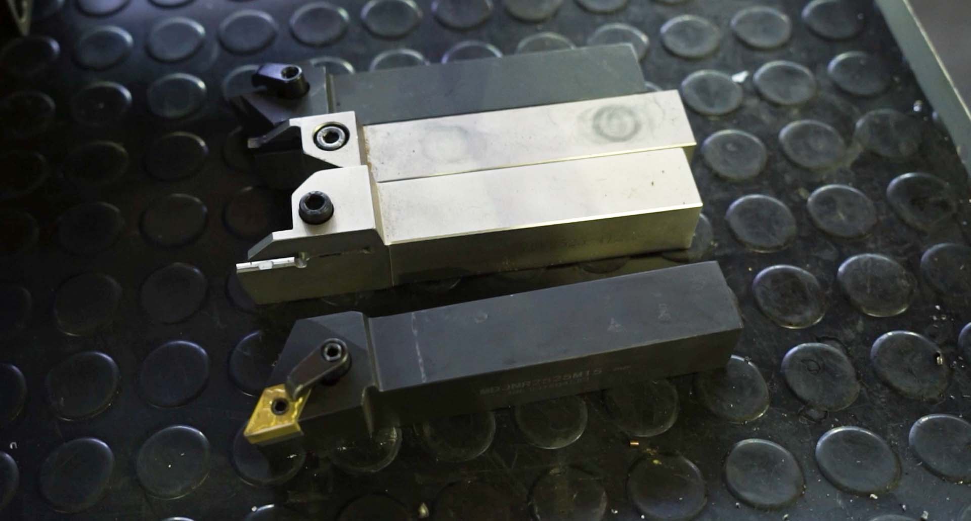 Выбор державок определяется обработкой, которую необходимо произвести