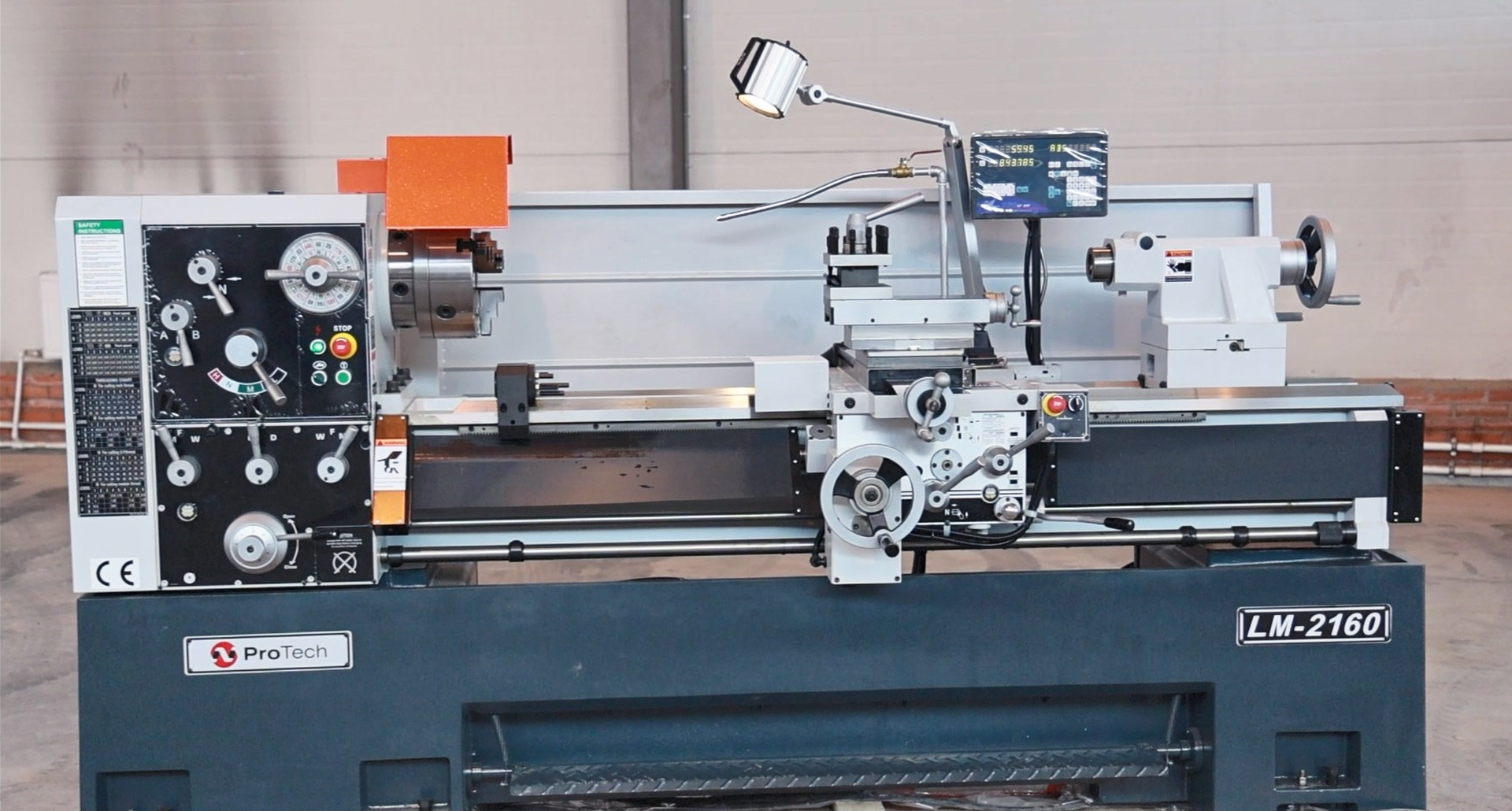 Универсальный станок для обработки наружных и внутренних цилиндрических поверхностей, сверления и других операци