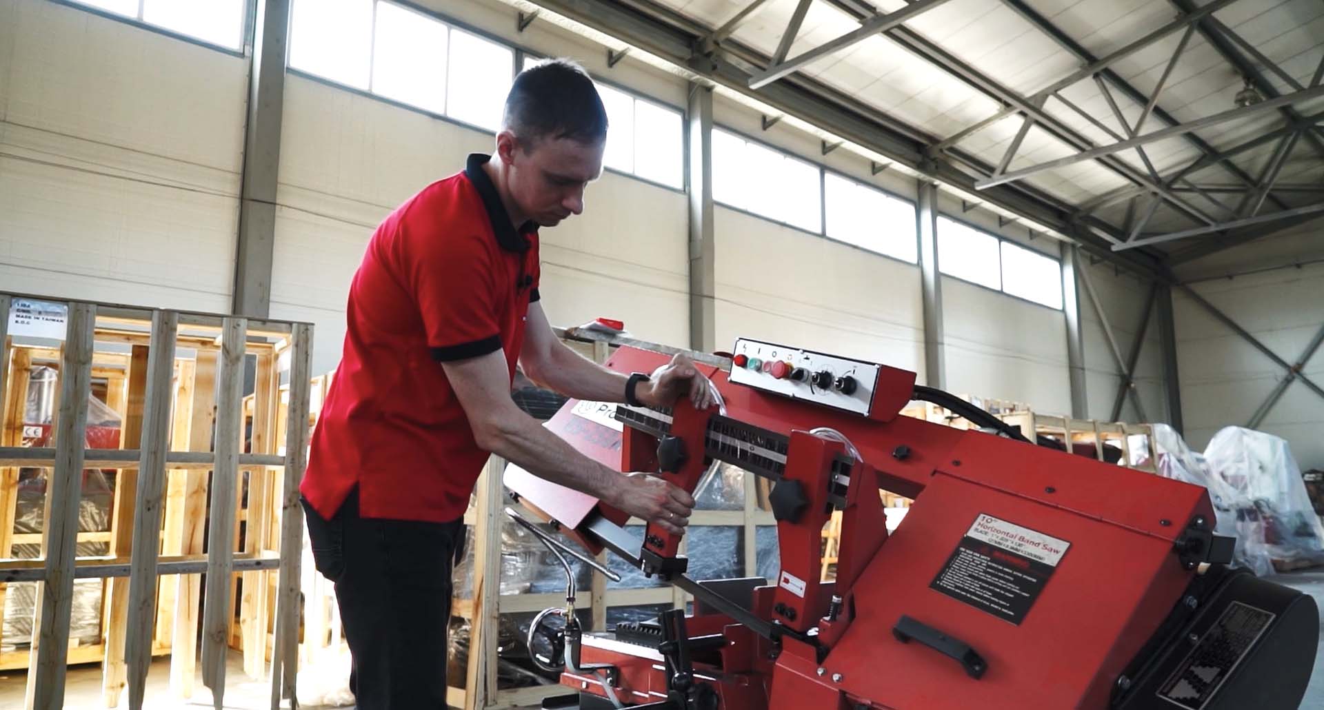 Преимущества ручных станков - доступность по цене и ремонтопригодность