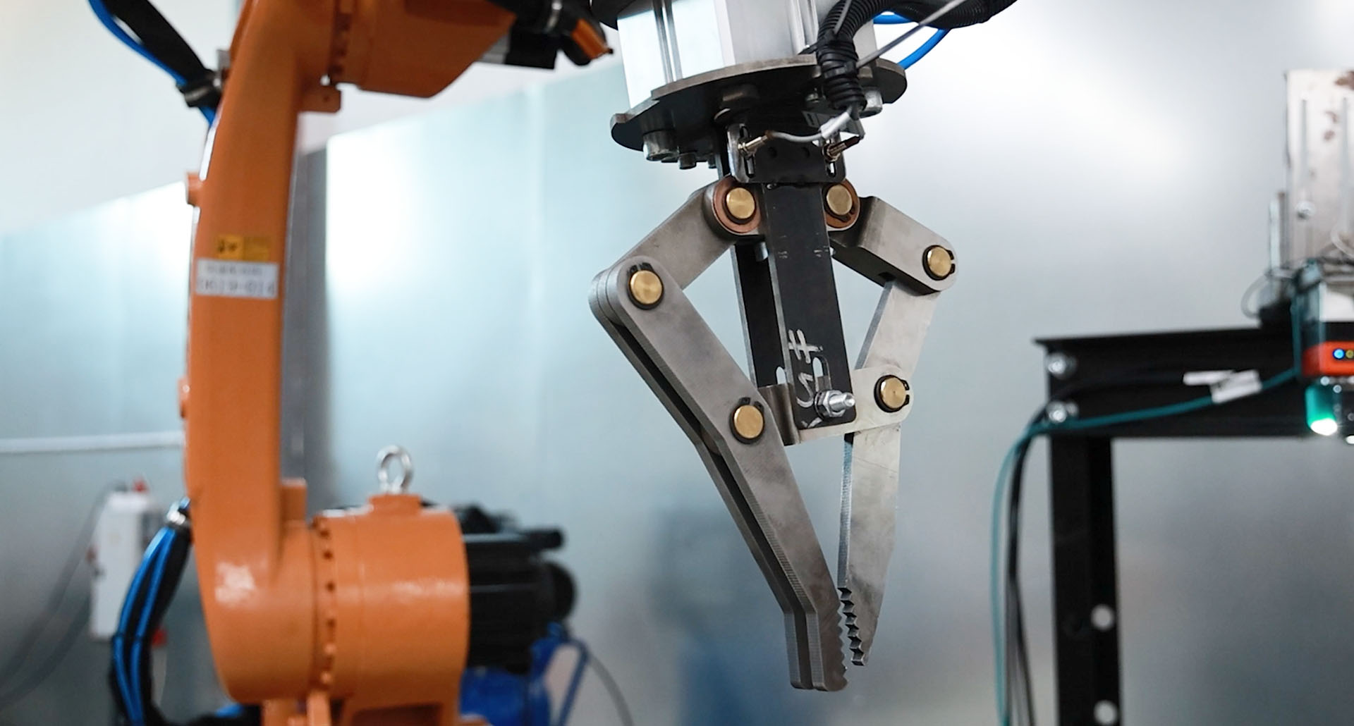 Рабочий орган универсального робота-манипулятора